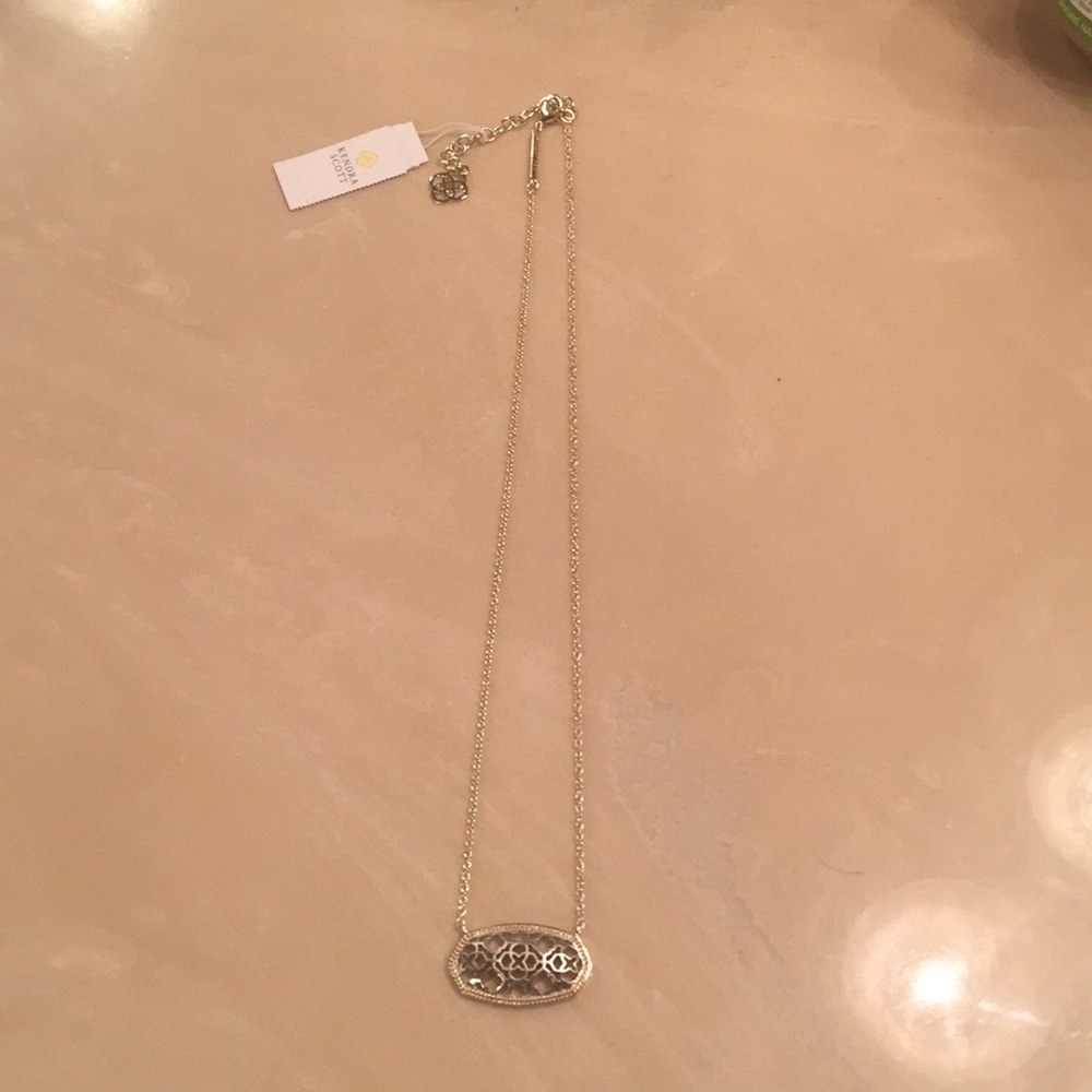 Kendra Scott Dollie Necklace